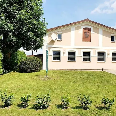 Haus Bjoern, Nahe Buesum - 6km Semesterbostad